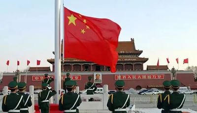 精忠報國！岳平安一行慰問國旗護衛(wèi)隊，中食品牌研究院人就這樣愛我們的兵！